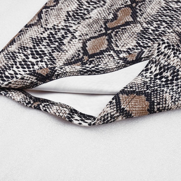 Into the Wild' Snake BodyCon Dress - Picture 6 of 7